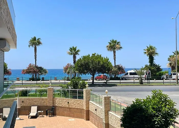 Sa Apartments! Sea View! 50M To The Beach